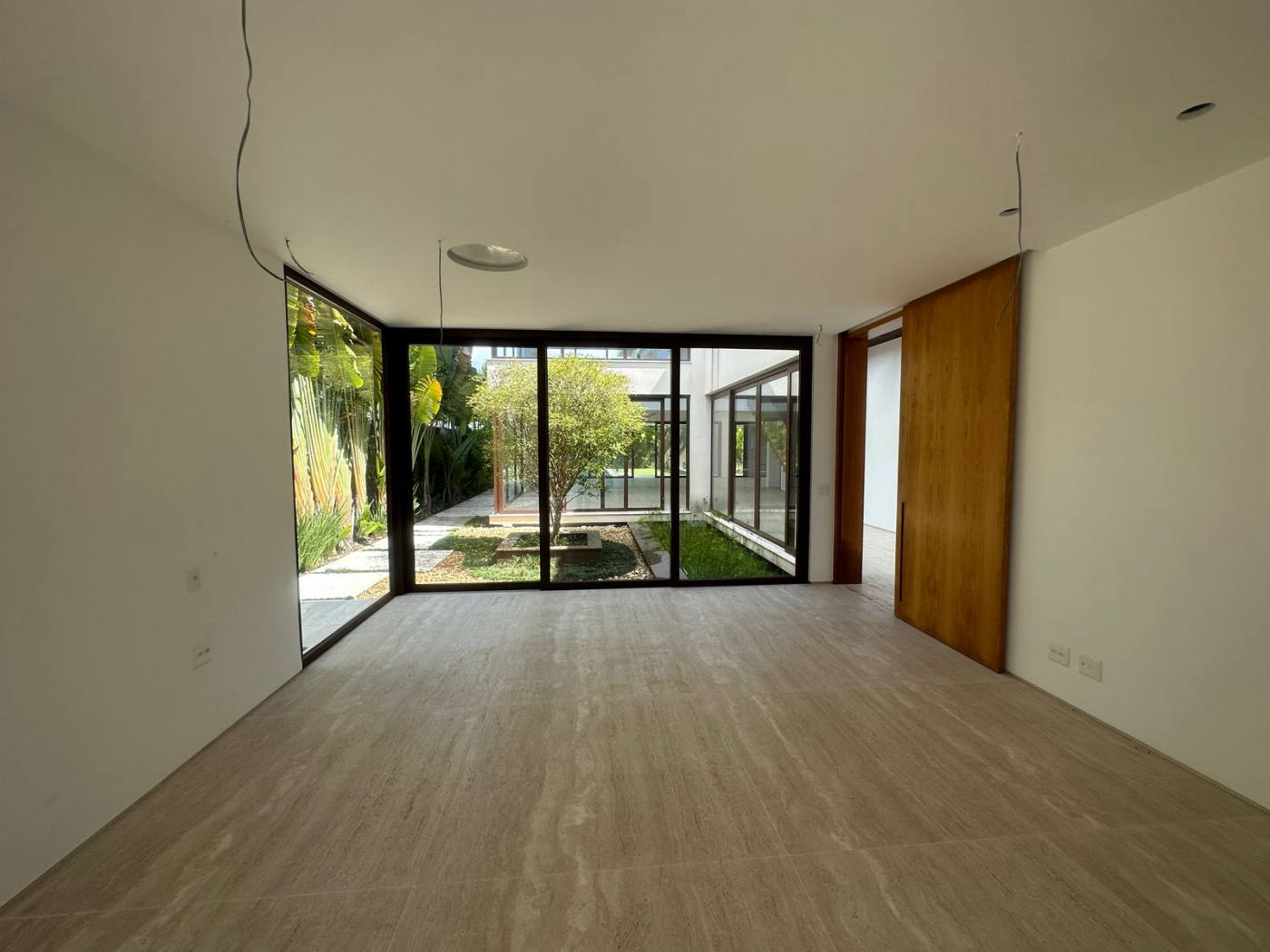 Квартира, 17222 м², 2 952 349$ — FAKTOR
